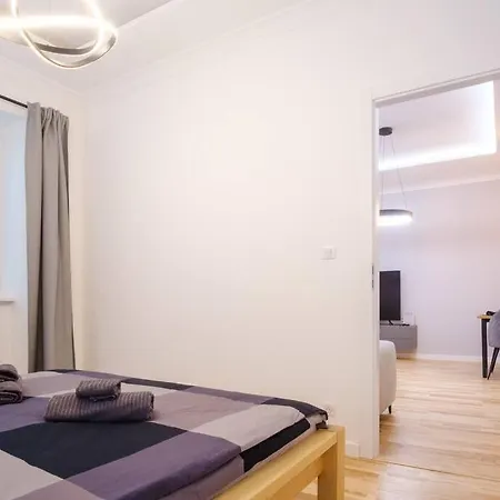 Moderny V Starom Meste * Bratislava