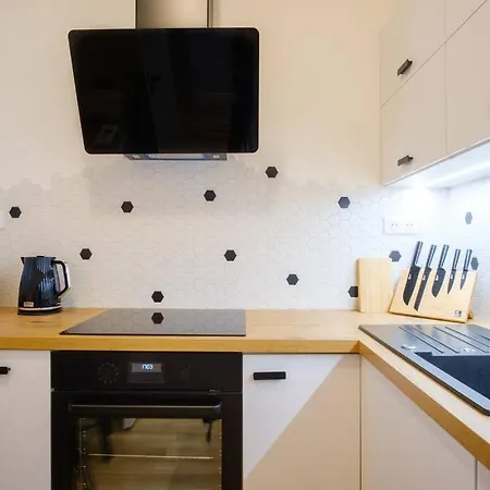 Moderny V Starom Meste * Bratislava